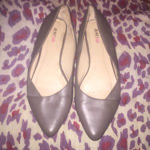 COPY - JustFab Renny Taupe Asymmetrical Flats Sz 9